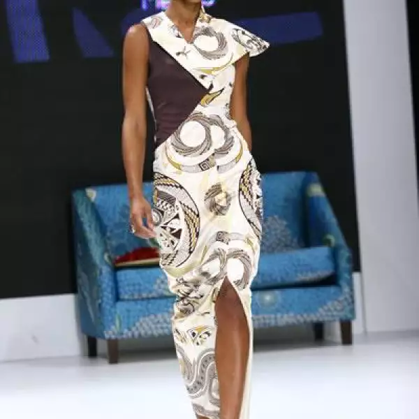 DFashion Pasarela Pineda Covalin.