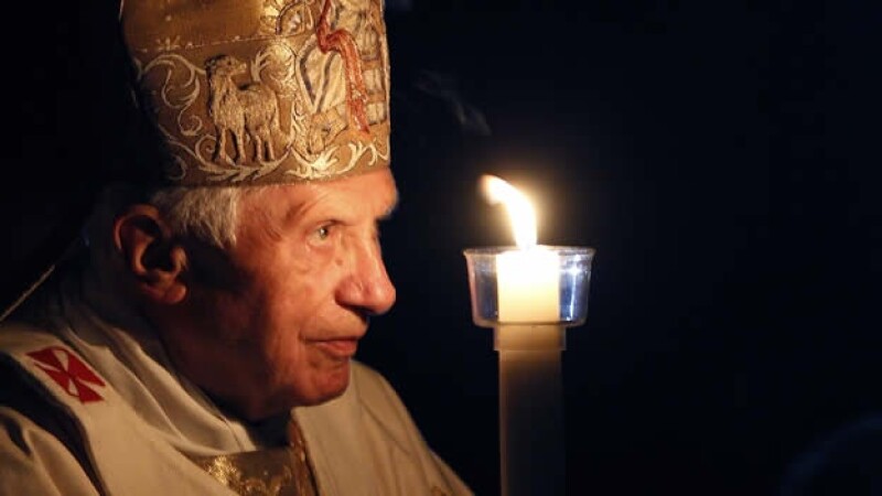 papa Benedicto XVI misa vigilia