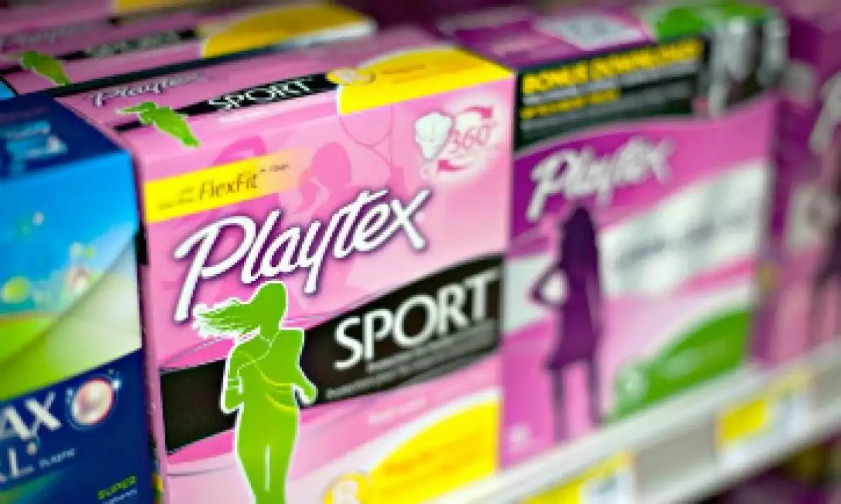 Personas sospechan que imponer impuestos sobre los tampones es otro ejemplo del sesgo de género. (Foto: Daniel Acker / Getty Images / CNNMoney)