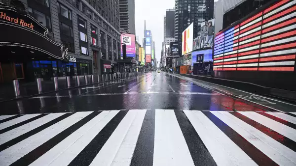 La economía de EU se enfila hacia uno de sus peores años en la historia por culpa del coronavirus.