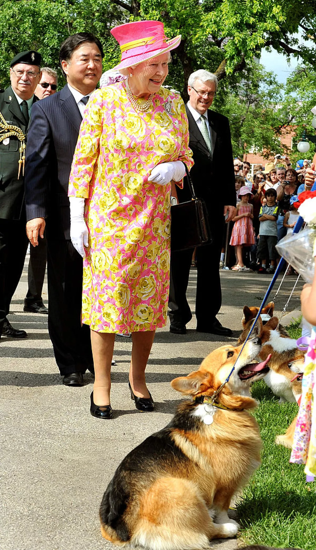Reina Isabel II 