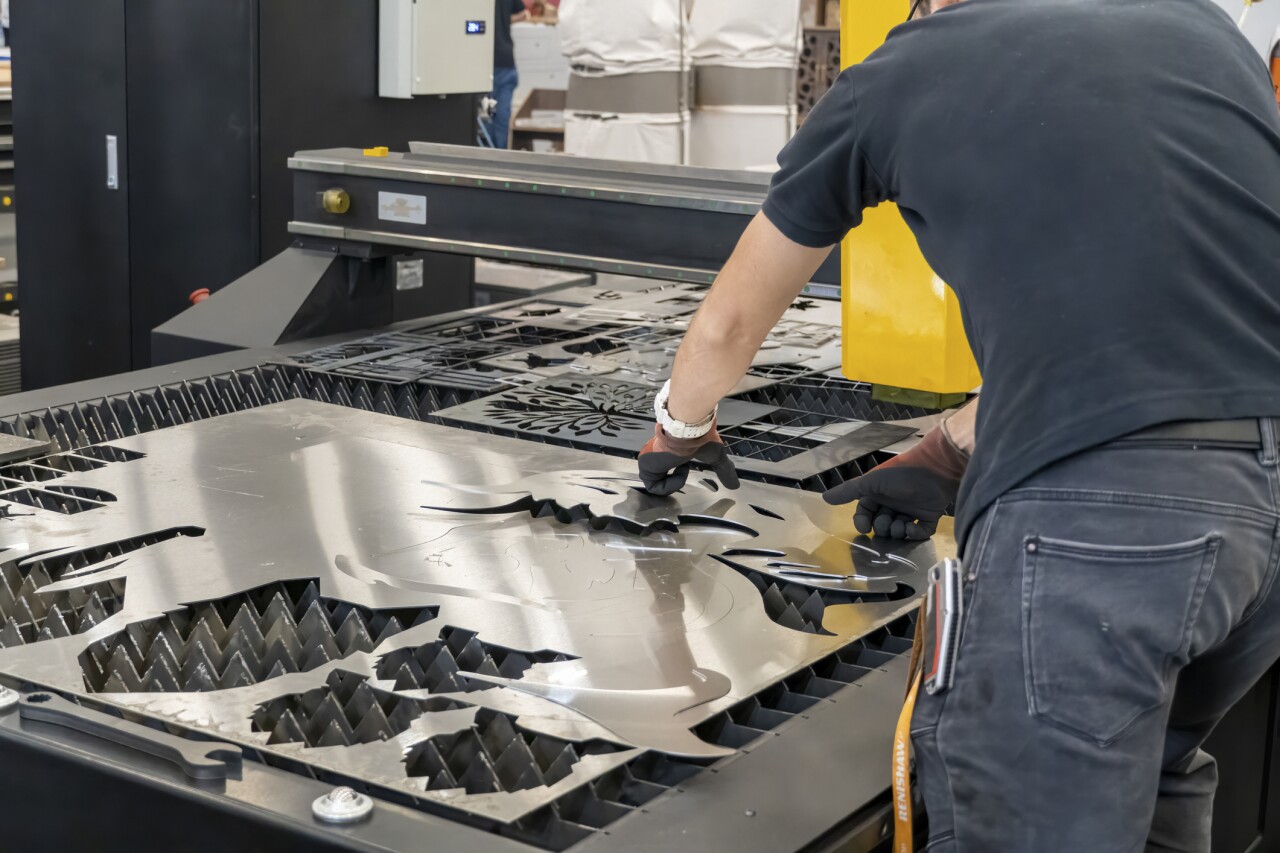 México exporta a niveles récord, pero la IED en manufactura cae 25%