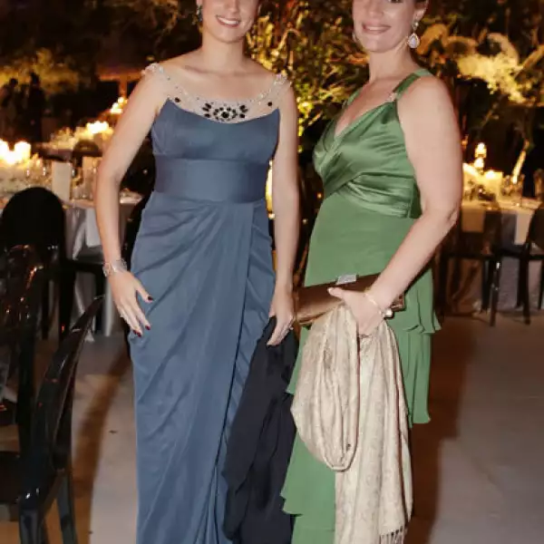 Claudia Ramos y Elaine Herrera