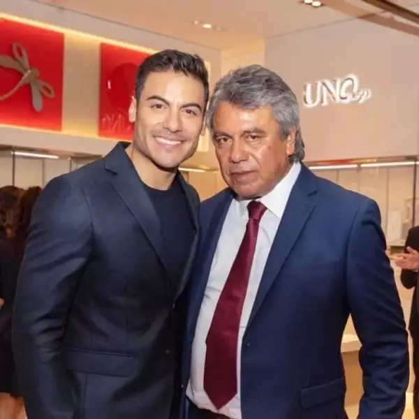 carlos-rivera-muere-papa