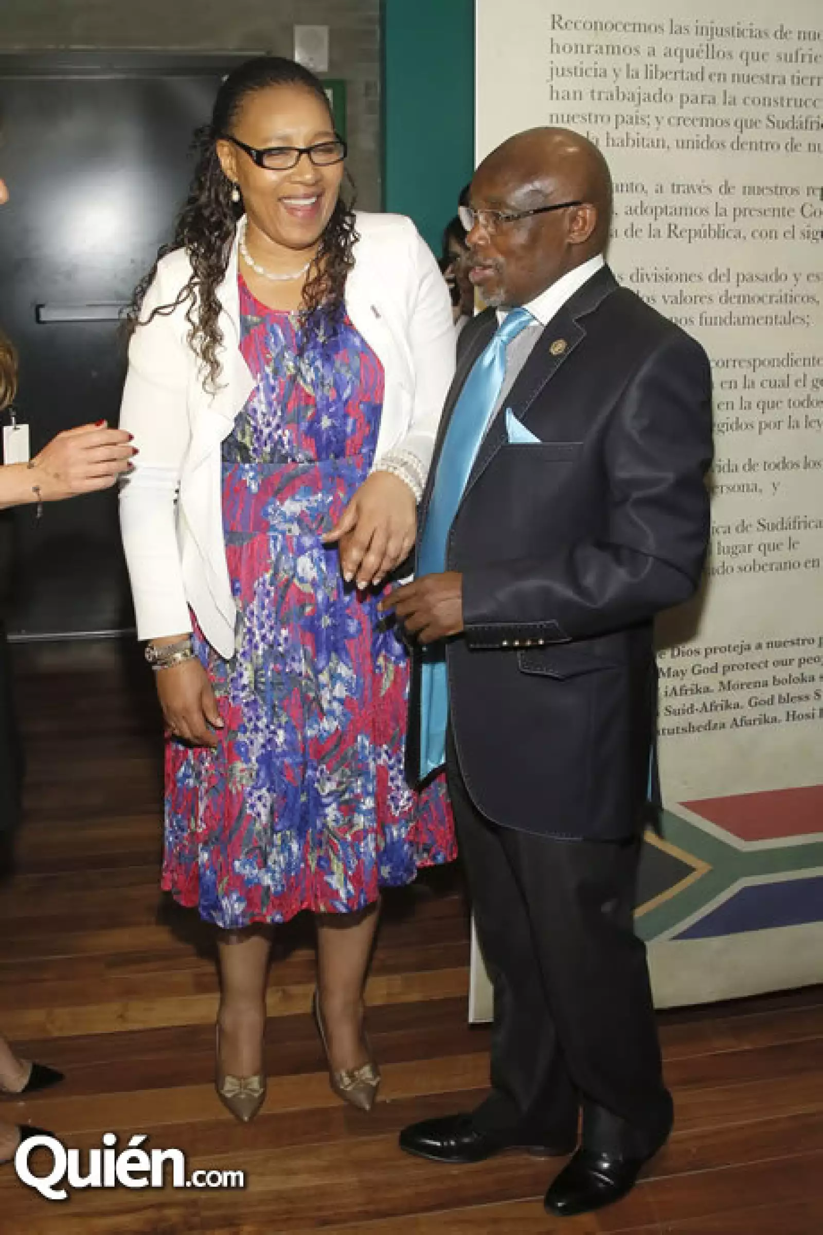 Zenani Mandela-Dlamini,Sandile Nogxina