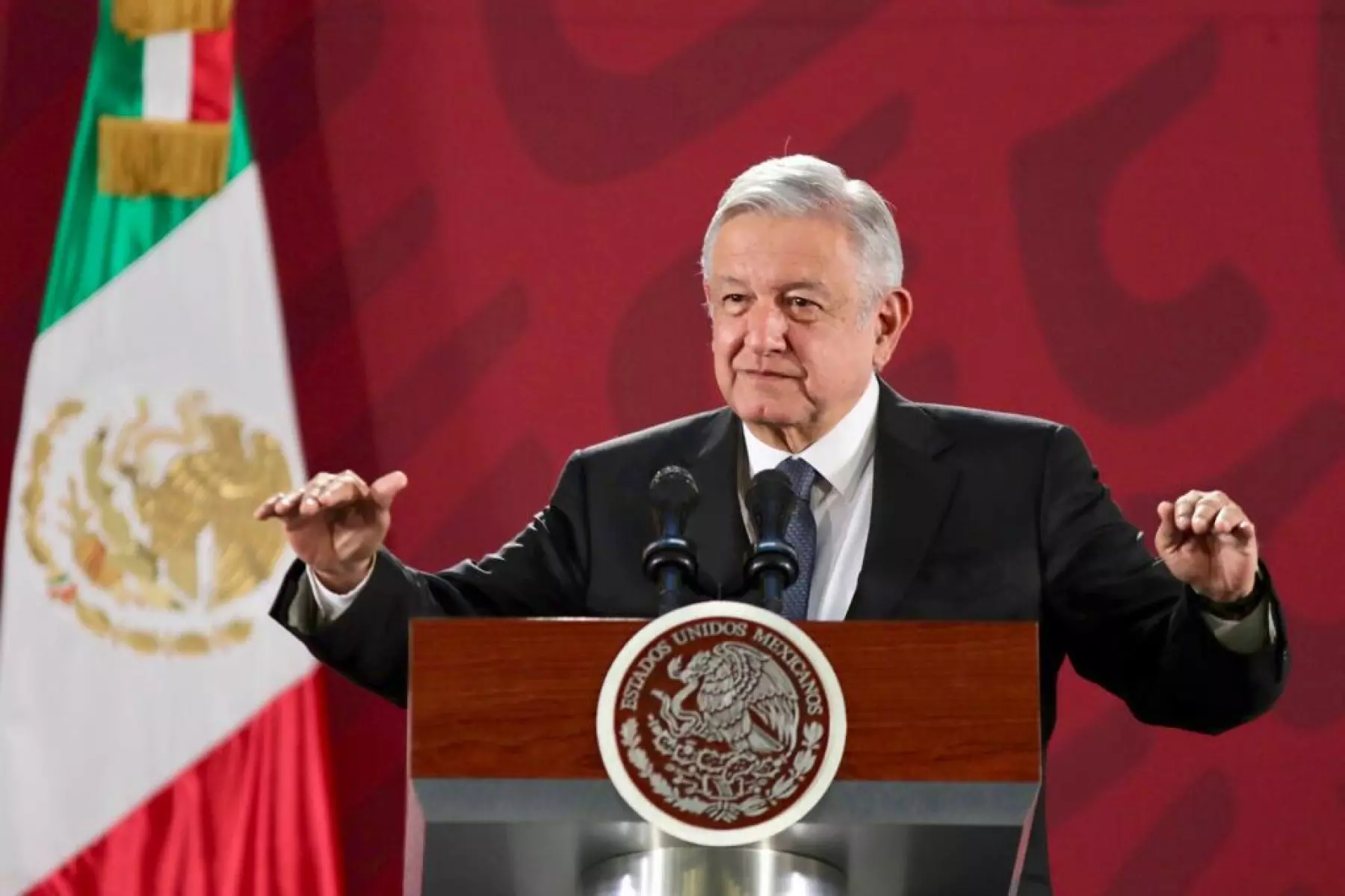 AMLO situaciones difíciles.jpg