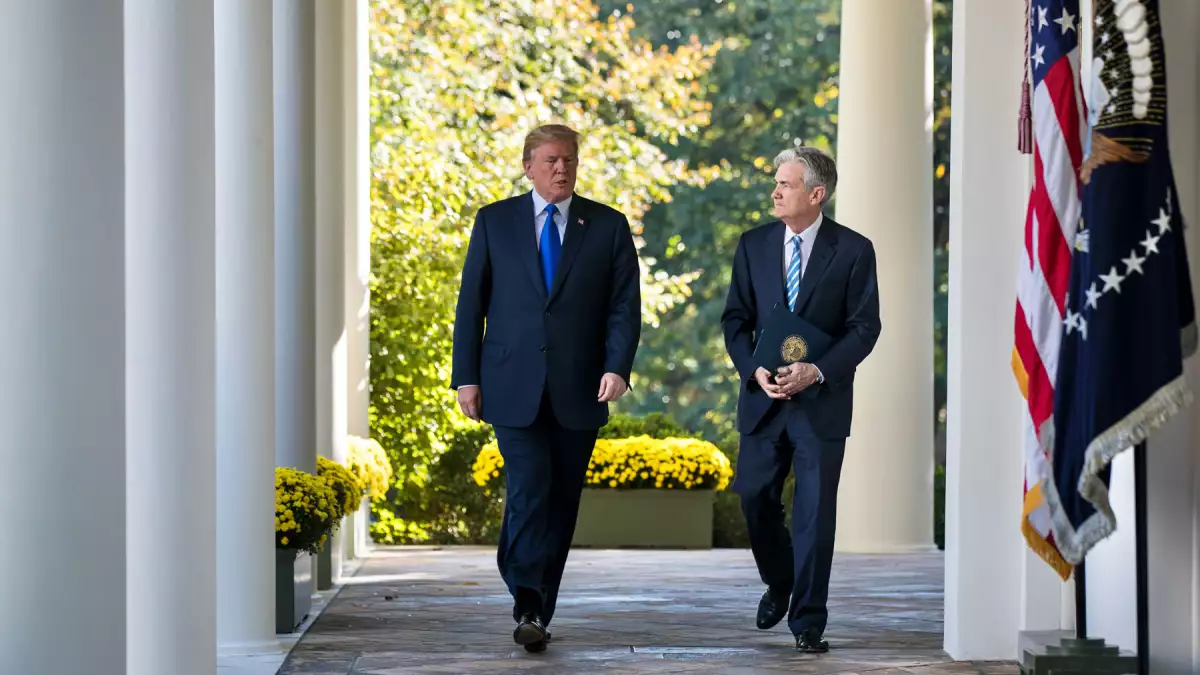 El intento de Trump por destituir a Powell amenaza con caos financiero y legal