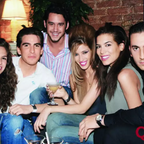 Ana Galvez, Julio Azcárraga, Ricardo Navarro, Ana Lucía, Paulina Flores, Jonhy Abraham