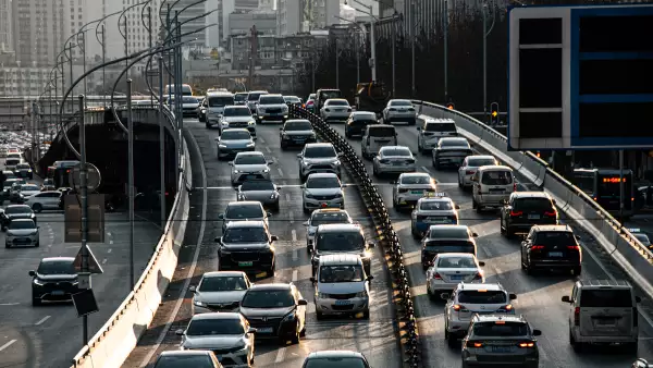 hoy-no-circula-6-de-mayo-2025