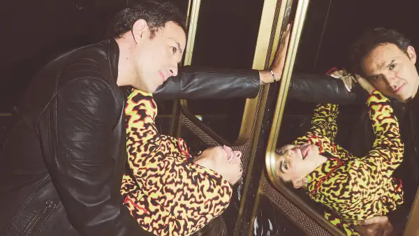 Bárbara Mori y Fernando Rovzar en el shooting de su primera portada juntos. 