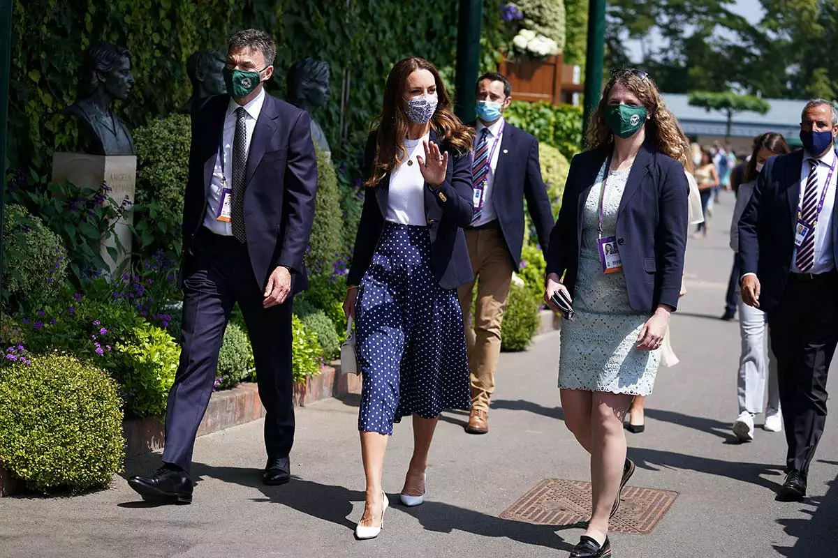 Kate Middleton visitó Wimbledon durante el quinto día del torneo de tenis.