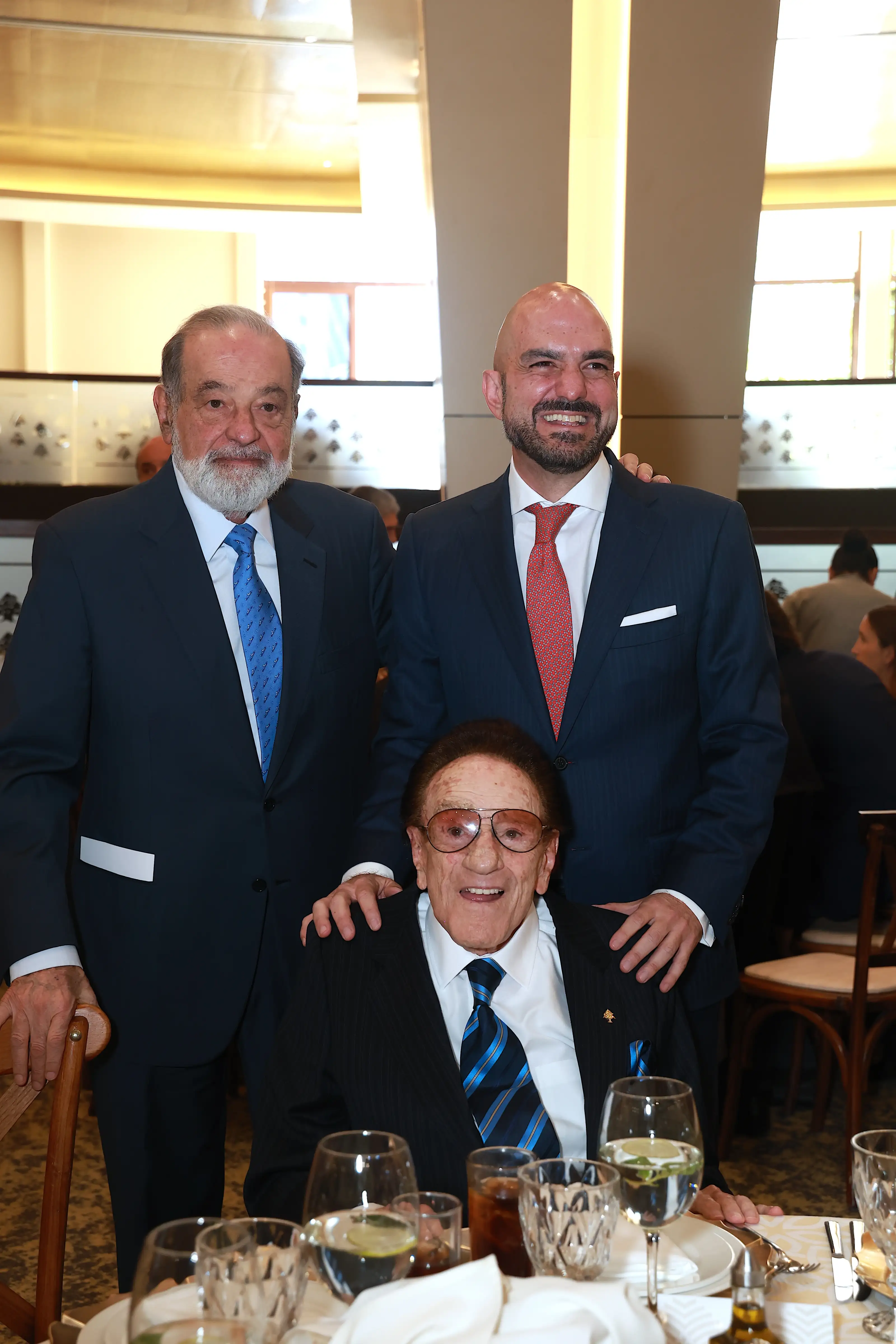 Emilio Checa Kuri festeja sus 100 años en el Centro Libanés