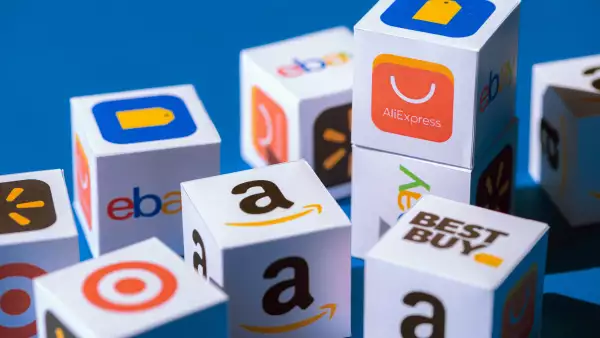 Paper Boxes with eCommerce Brand Logotypes