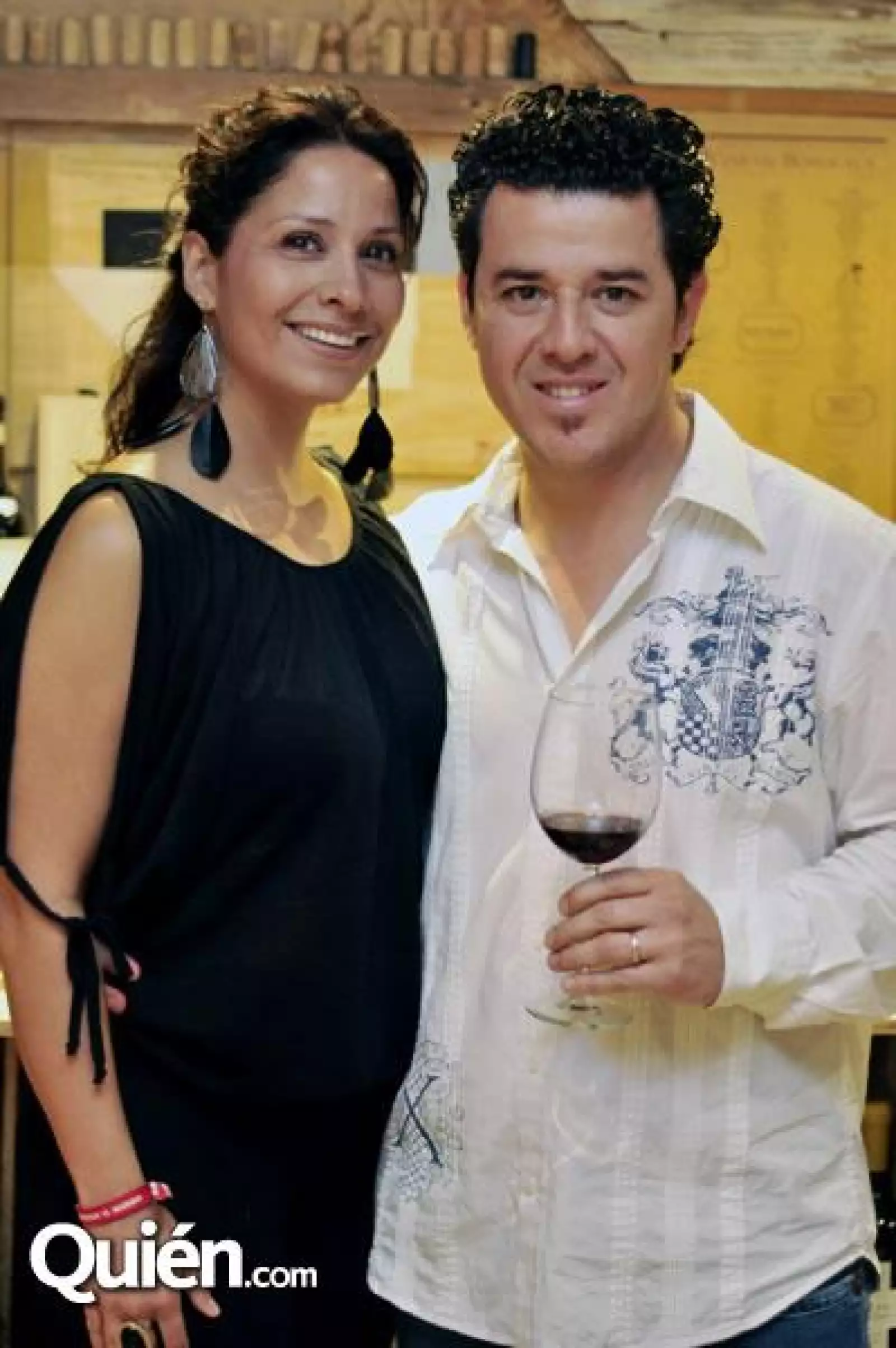 Sandra Cantisani de Falcón y Humberto Falcón