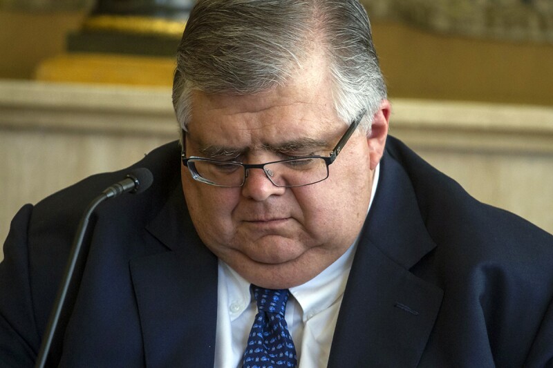 Agustín Carstens, Gobernador del Banxico, dijo que es urge que haya una consolidación fiscal en Europa, además de una capitalización del sistema bancario. (Foto: Notimex)