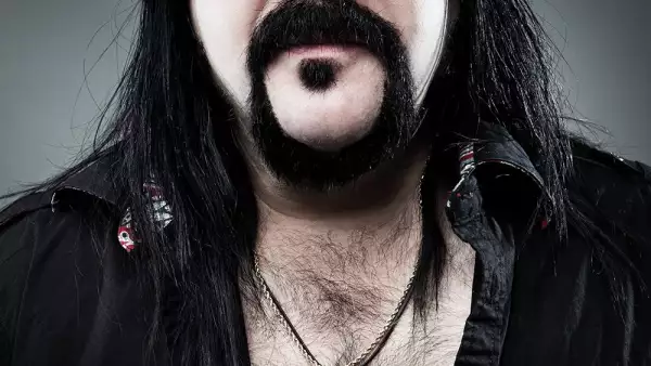 Vinnie Paul