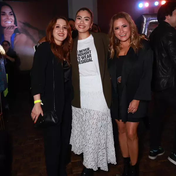 Cristina Ibáñez , Nat Chávez y Linet Puente 