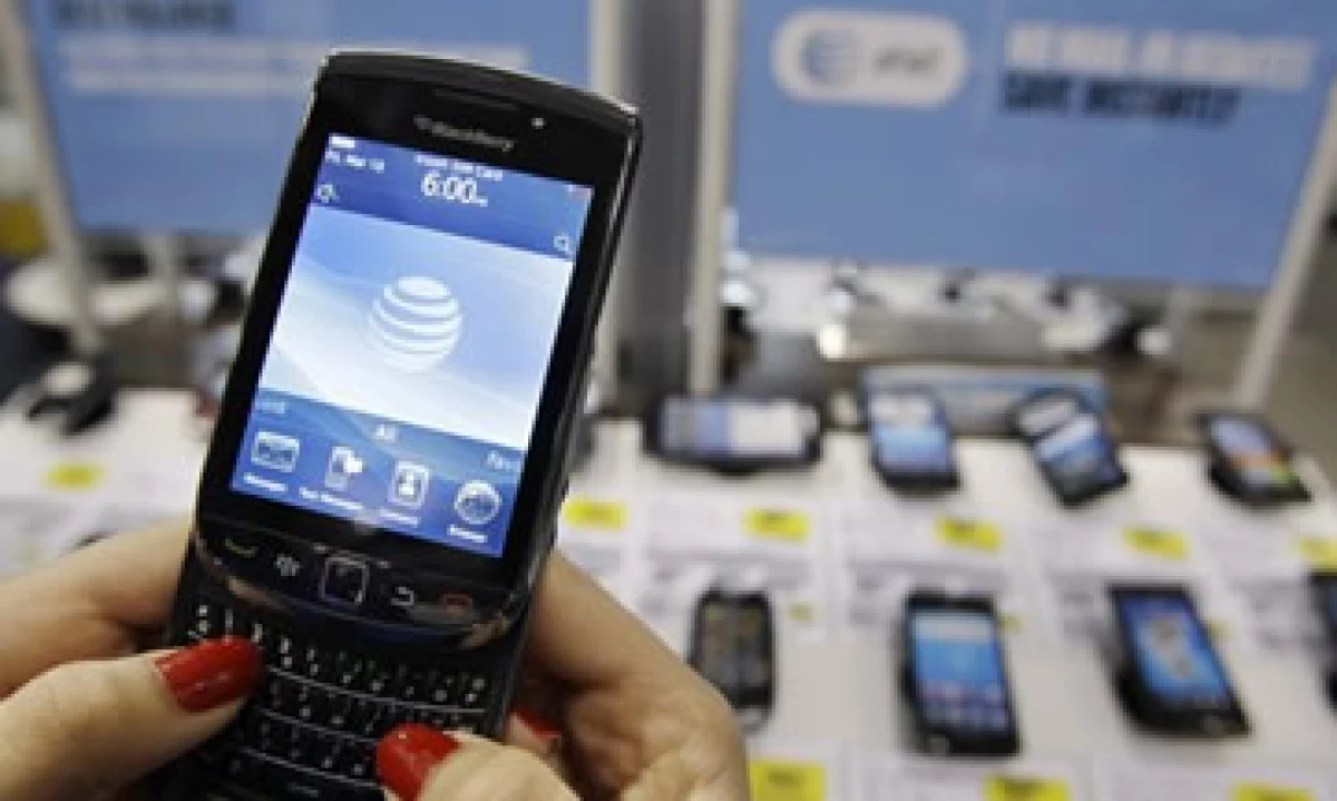 Las acciones de RIM han perdido más del 50% de su valor desde febrero. (Foto: AP)
