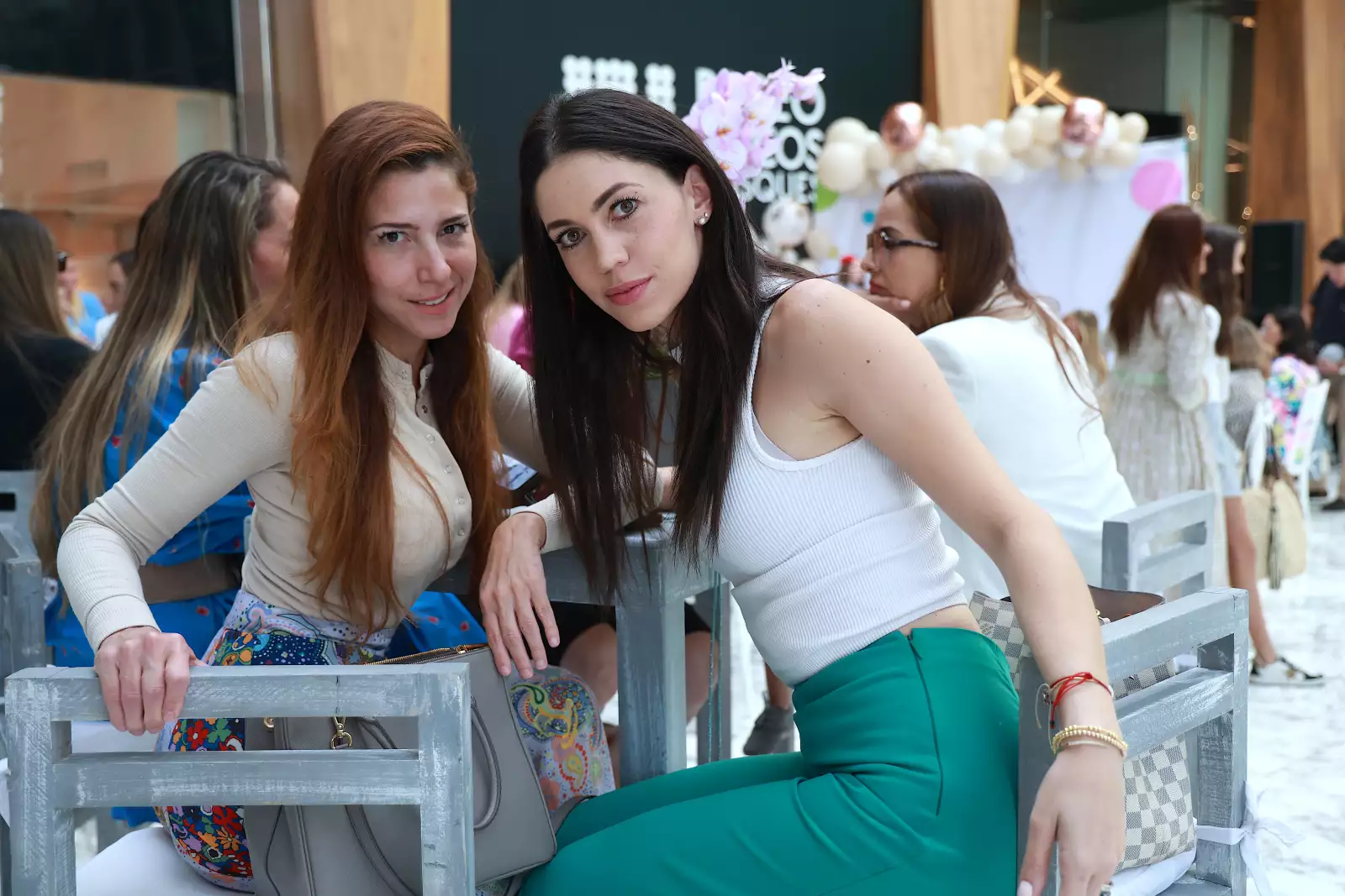 Alejandra de la Colina y Giovanna Kuri 