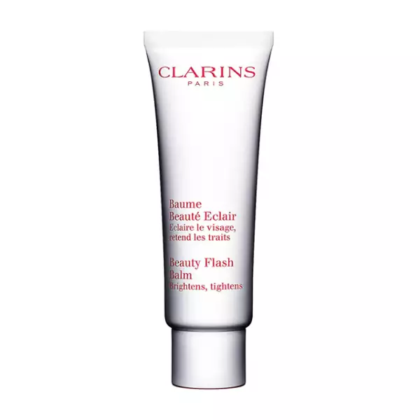 Si estudiaste hasta tarde, o te desvelaste haciendo tarea, el Beauty Flash Balm Instant Radiance de Clarins es para ti. Para piel estresada y cansada, este bálsamo hará que tu piel reviva y luzca perfecta la mañana siguiente. Boutiques Clarins.