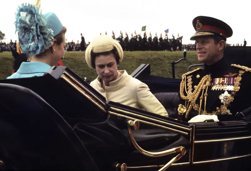 Reina Isabel II y el duque de Edimburgo