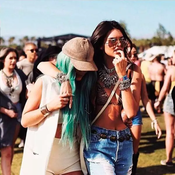 Ayer se festejó "sibilings day", por lo que Kendall publicó lo bien que la estaba pasando con su hermana en un día tan especial.