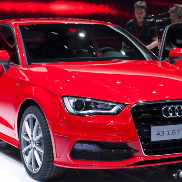 Mercedes Benz mostró la tercera generación de su serie Audi A3, con la cual buscaba atraer a compradores menores de 50 años.