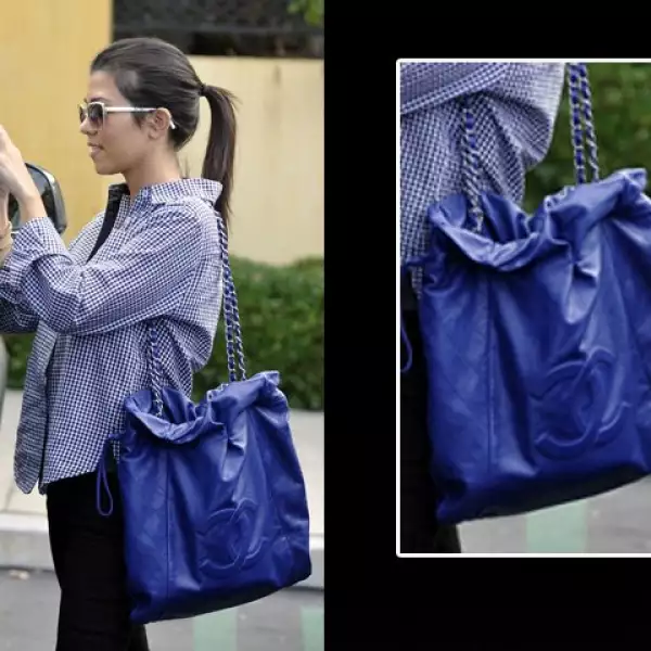 Kourtney Kardashian toma fotos y luce su Chanel.