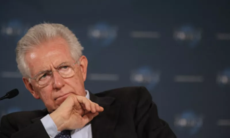 Mario Monti fue designado al frente de un Gobierno técnico en noviembre de 2011. (Foto: AP)