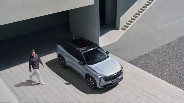 Geely Starray