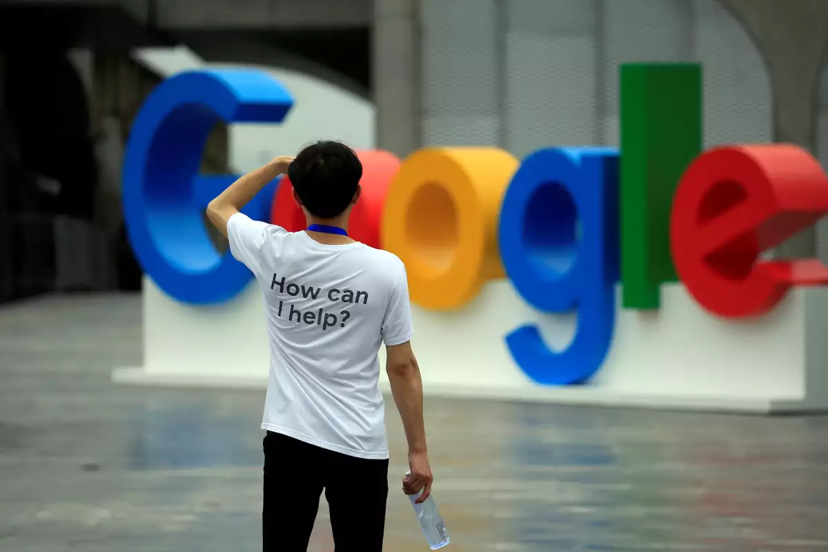 Google analiza competir en China