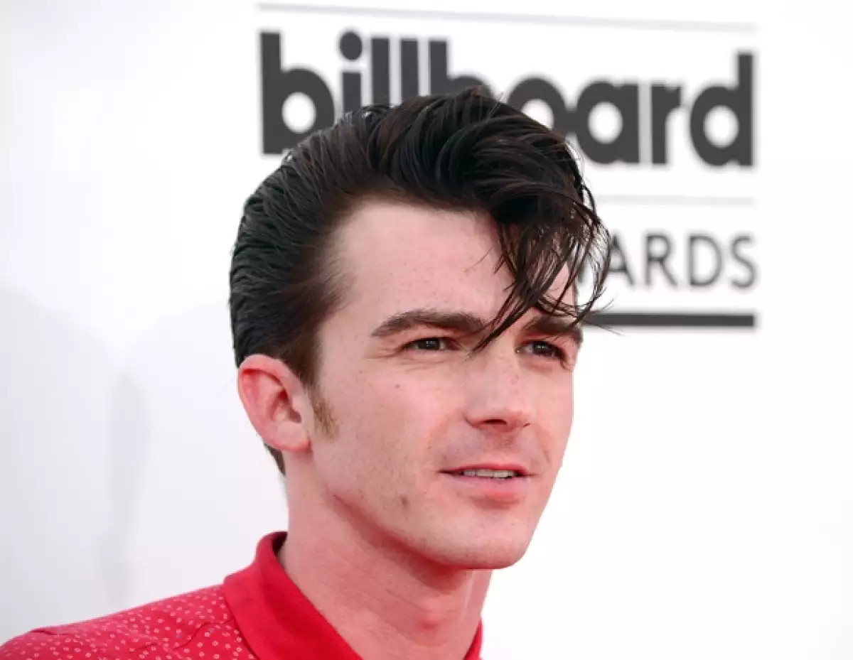 El joven actor y cantante compartió las influencias que desde pequeño lo marcaron para crear su tercer disco.