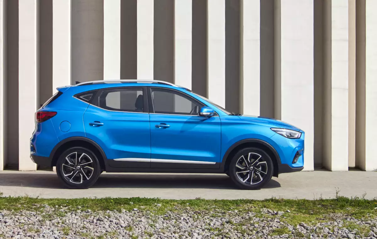 MG ZS 2023.png