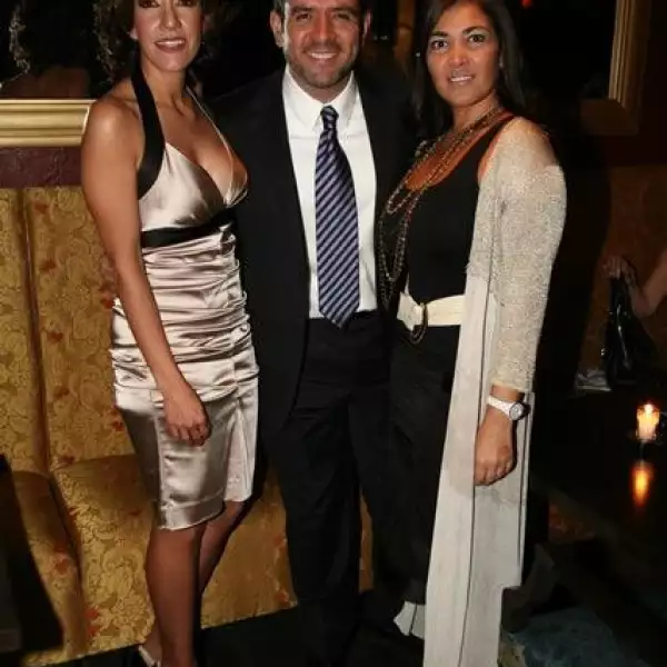 Mayra Flores,Héctor Sandarti,Paulina Segura
