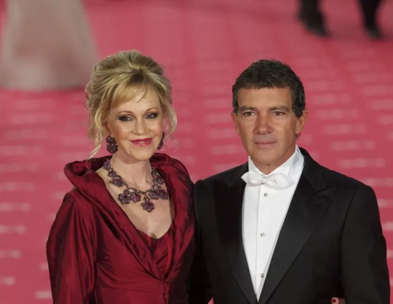 Se rumora que la actriz de Hollywood ya no aguanta las supuestas infidelidades por parte del actor español.