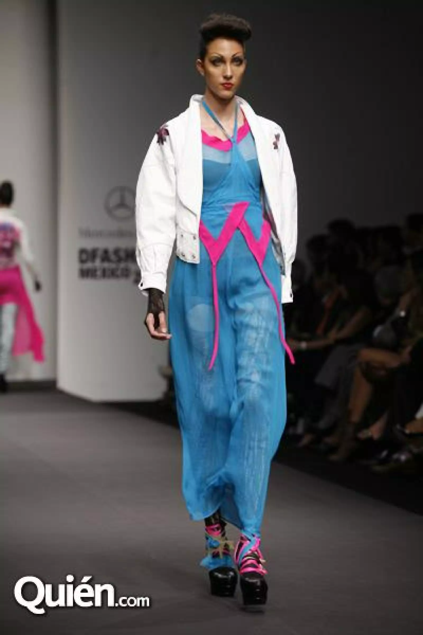 MBDF Pasarela Contempo Busca