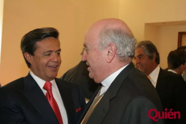 Carlos Peralta, Onesimo Cepeda