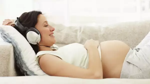 embarazo música bebé