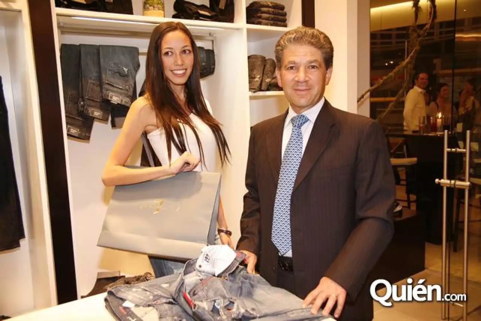 Inauguración Tienda 7