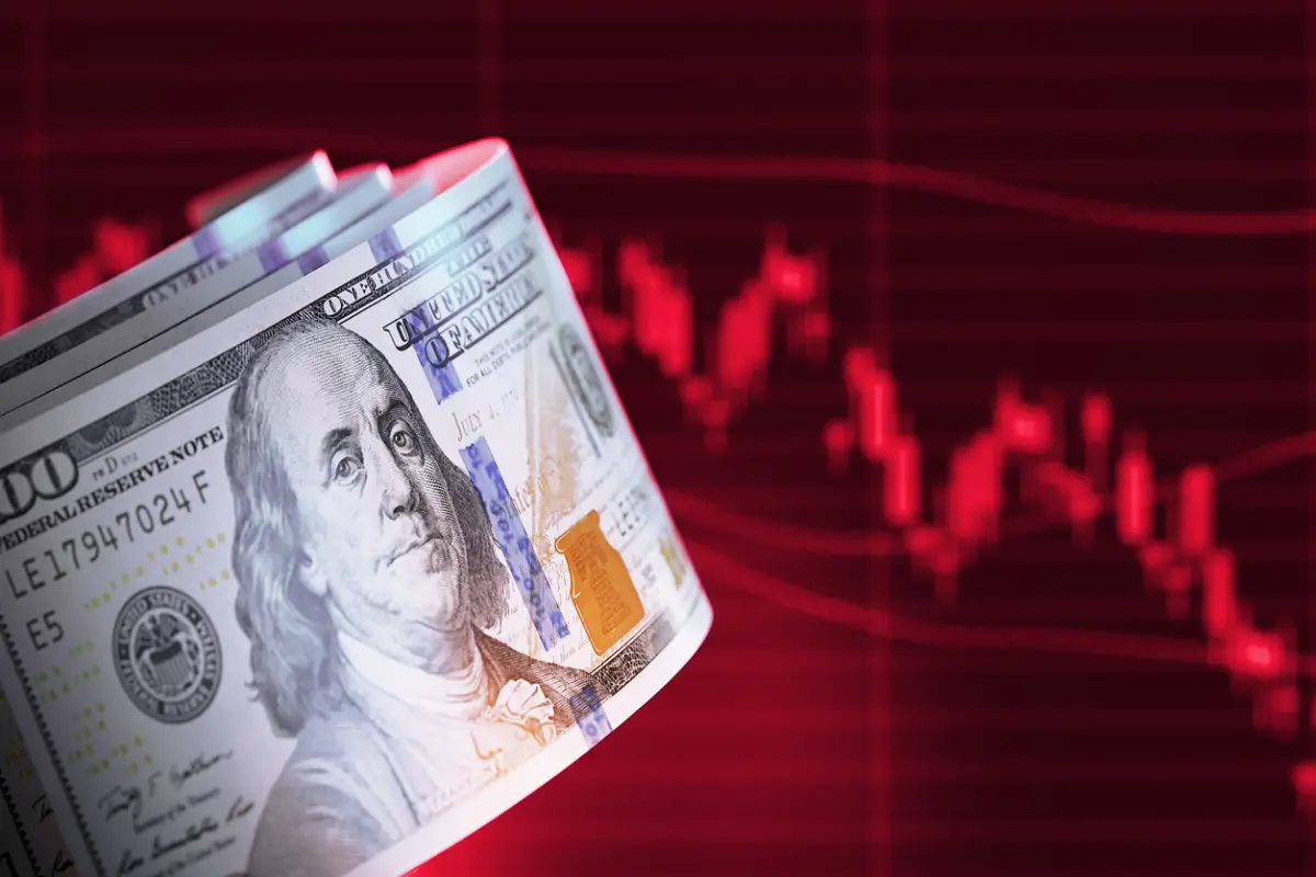 Precio del dólar podría rebasar los 25 pesos si persisten los aranceles