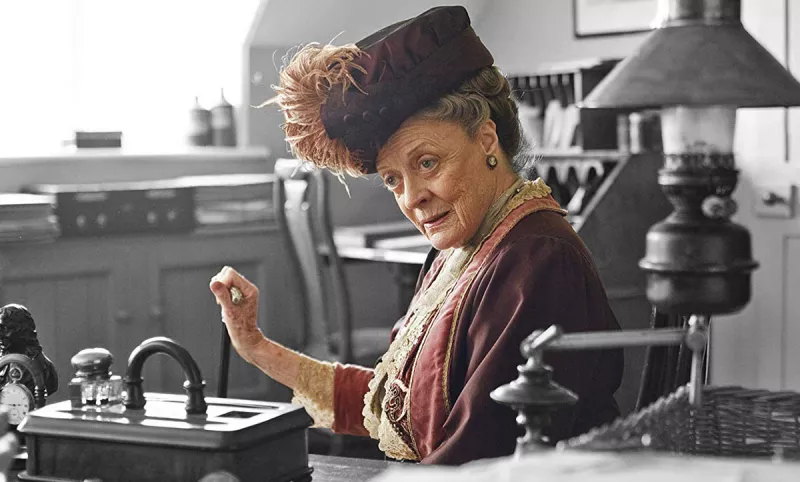 Dontown-abbey-Pelicula-serie