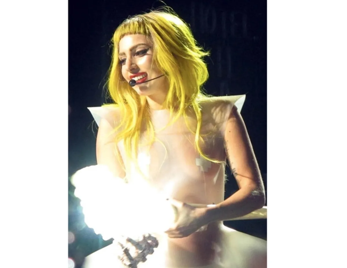 Cuando Lady Gaga lanzó su sencillo `Born this way´ dijo que sería un himno para todos aquellos se sintieran diferentes.