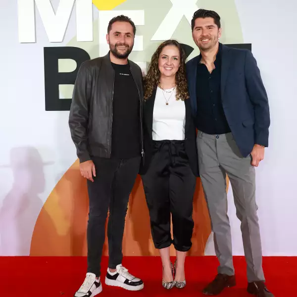 Pepe Turquie, Vero García y Roberto Caballero 