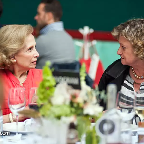 Carmen Urrangás Guexenea