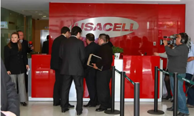 Algunos clientes de Iusacell se quejan de no tener servicio desde hace tres días. (Foto: Notimex)