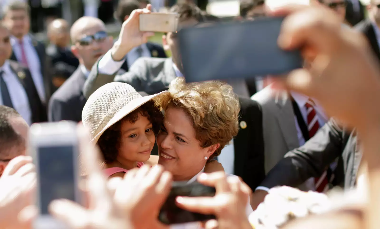 Dilma Rousseff convivió con sus seguidores.
