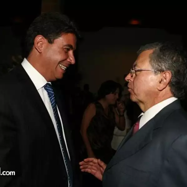 Arturo Elías Ayub,Manuel Camacho Solís