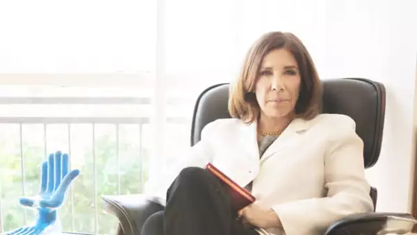 Sabina Berman, periodista y escritora. Su excepcional pluma volvió a la pantalla grande con Gloria.