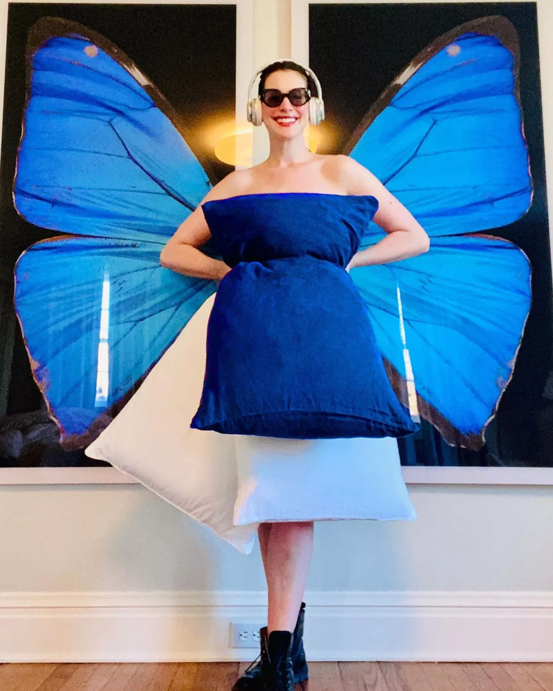 Anne Hathaway.