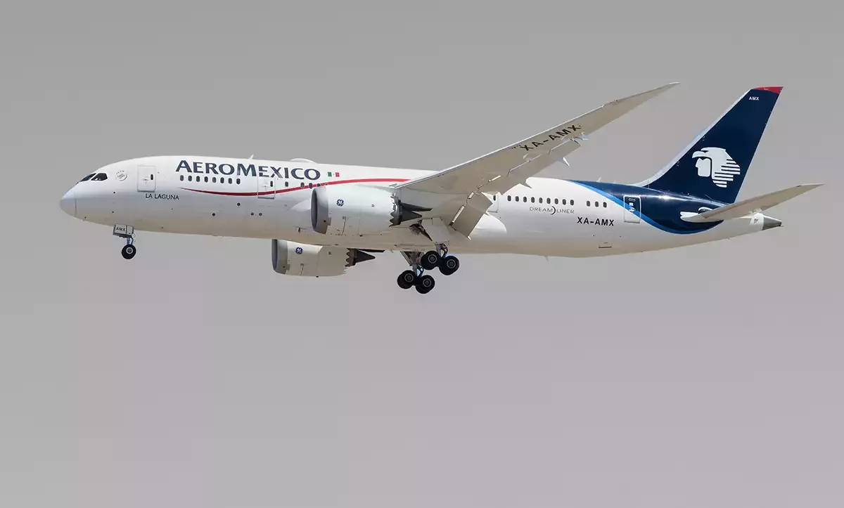 Aeroméxico 2v